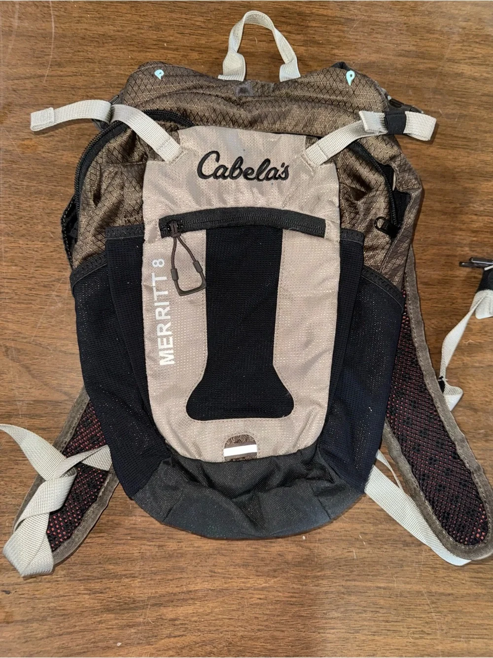 Cabela merit hiking running hydration back pack